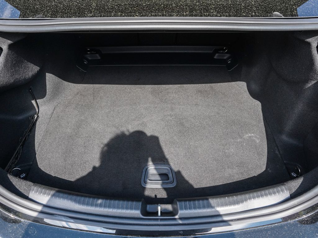 Mercedes-Benz C 300 d AMG-LINE MBUX KAMERA LED APPLE foto 4