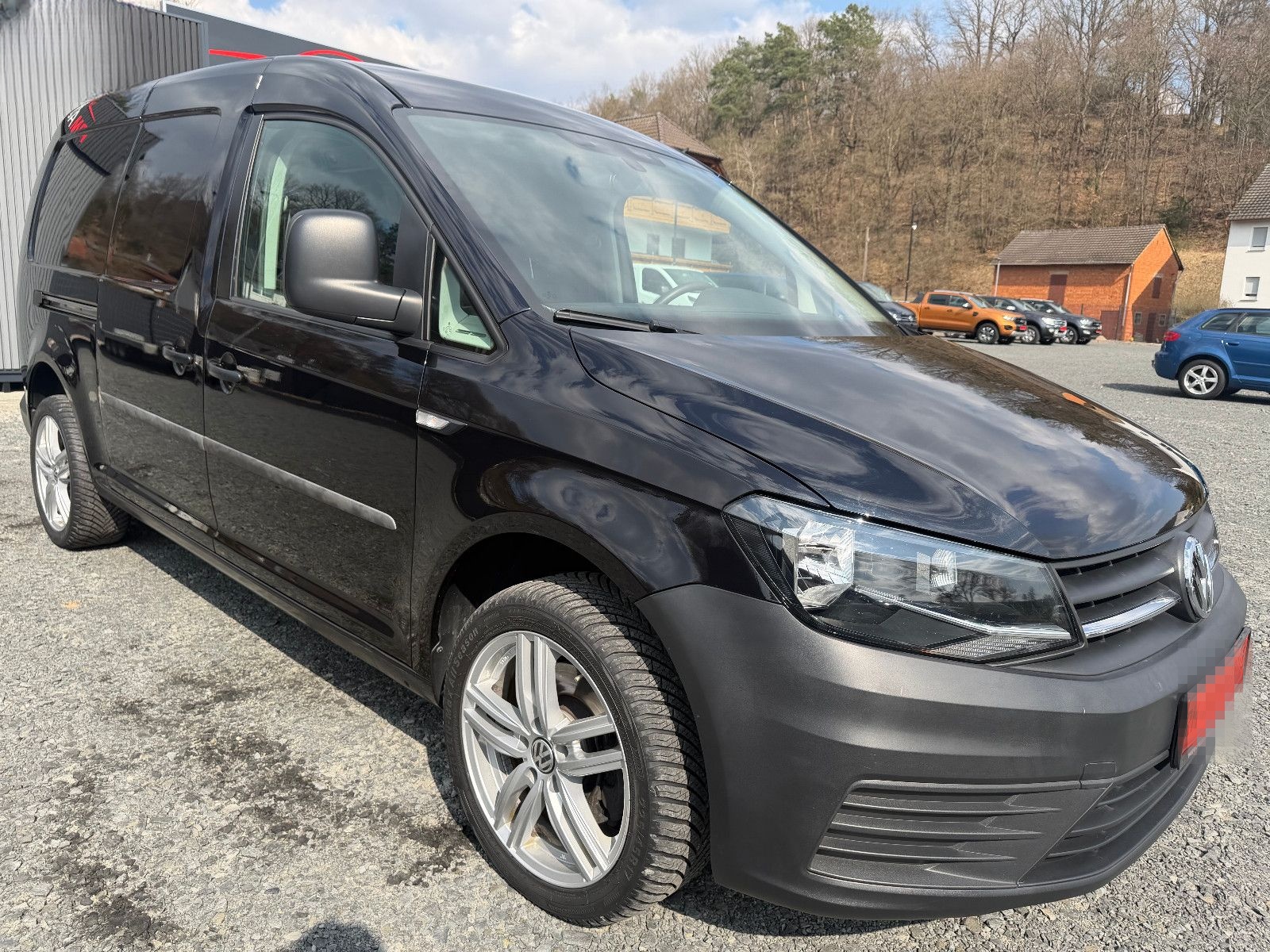 Volkswagen Caddy Maxi 2.0TDI NAVI/KLIMAA/PDC foto 3