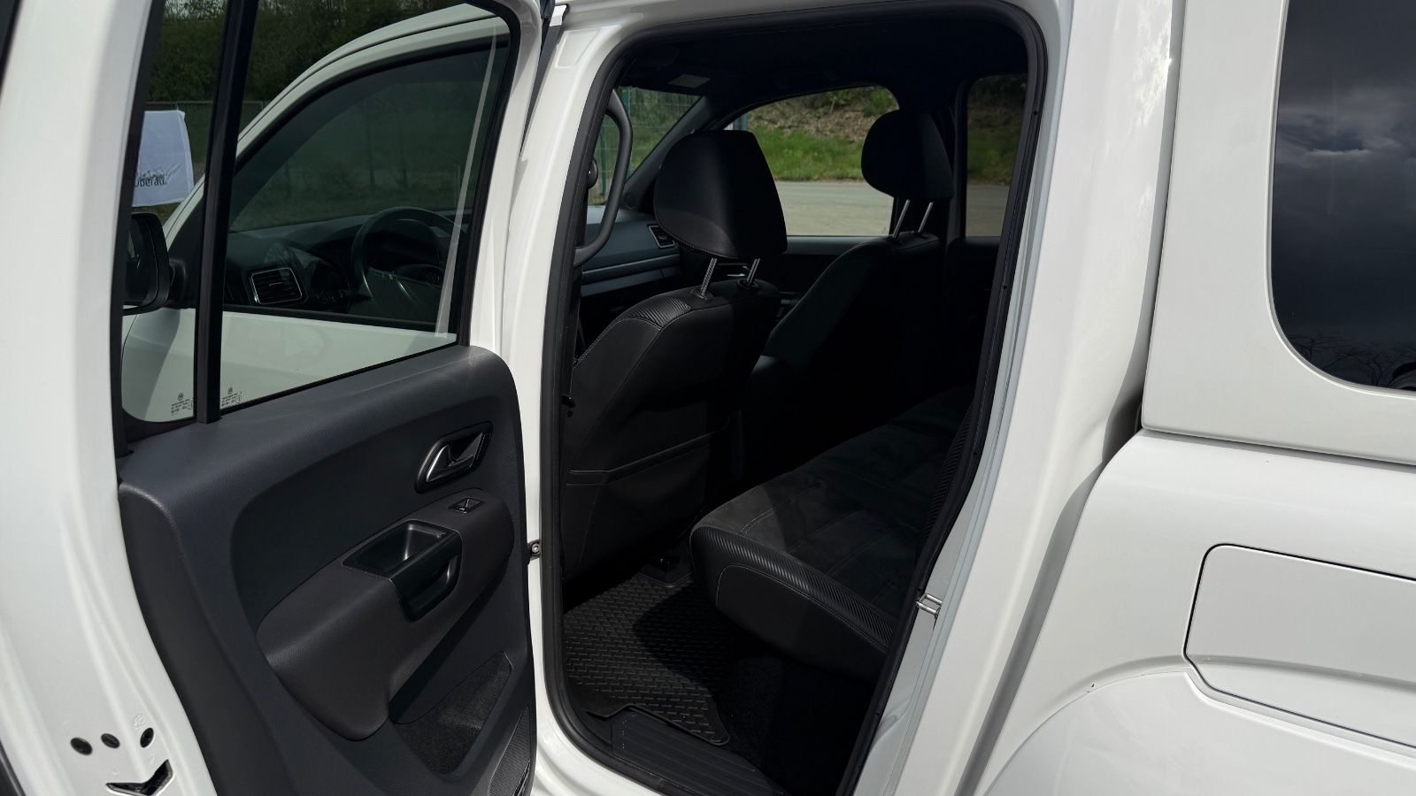 Volkswagen Amarok Dark Label DoubleCab 4Motion * TOP* foto 12