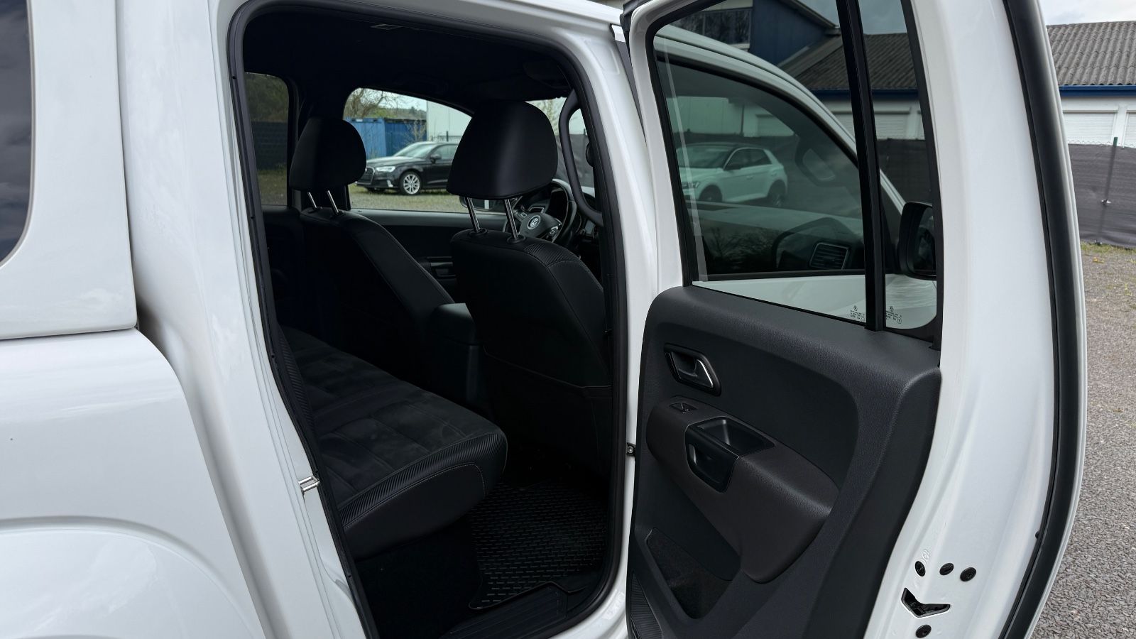 Volkswagen Amarok Dark Label DoubleCab 4Motion * TOP* foto 17