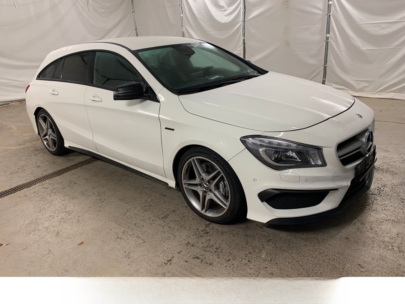 Mercedes-Benz CLA 45 2x AMG Line 4M SB Xenon Navi Memory Night foto 2