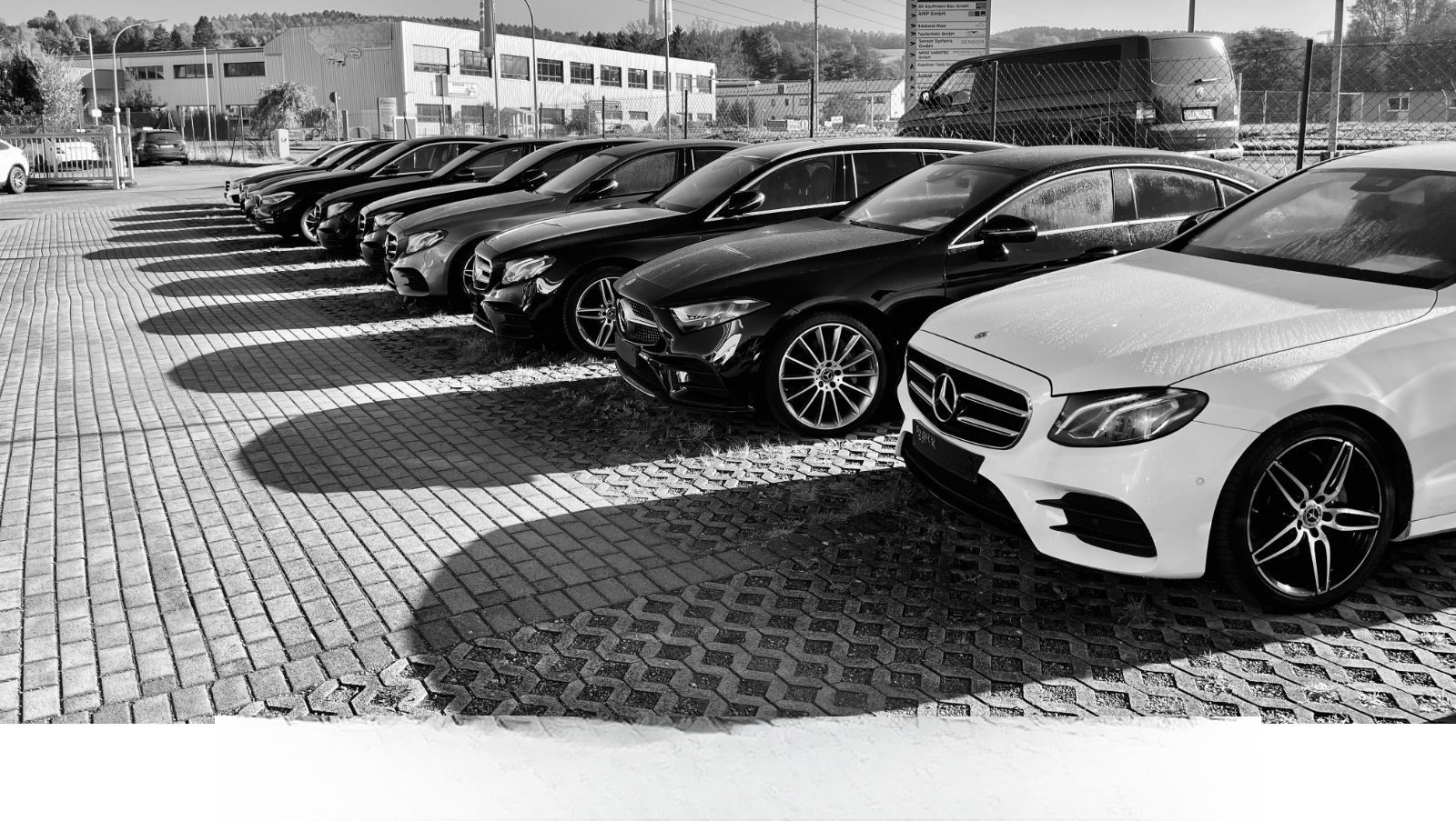 Mercedes-Benz CLA 45 2x AMG Line 4M SB Xenon Navi Memory Night foto 14