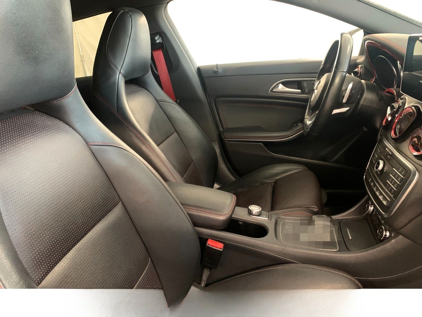 Mercedes-Benz CLA 45 2x AMG Line 4M SB Xenon Navi Memory Night foto 6