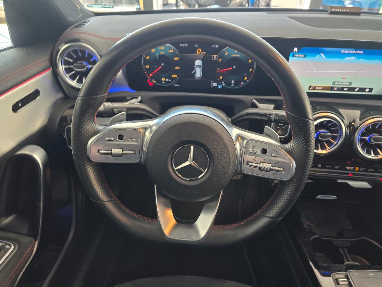 Mercedes-Benz CLA 180 Shooting Brake*AMG-Line*Panorama*Ambient foto 21