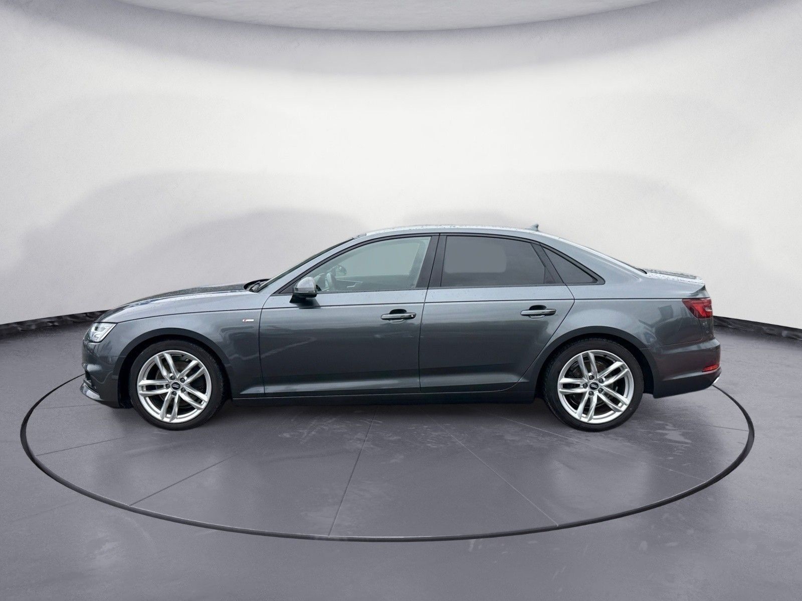 Audi A4 Limousine 40 TFSI S-tronic S-Line LED S-Line foto 2