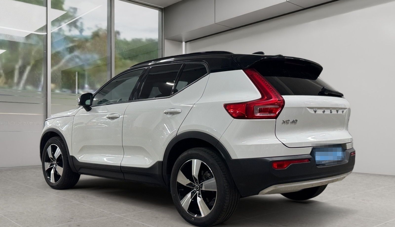 Volvo XC 40 Aut., Volldigitales Cockpit, Gehob. Ausst. foto 6