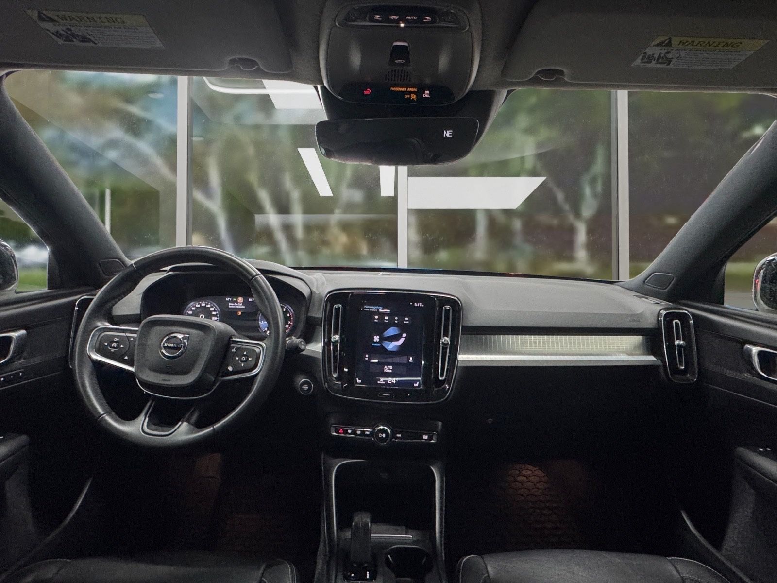 Volvo XC 40 Aut., Volldigitales Cockpit, Gehob. Ausst. foto 9