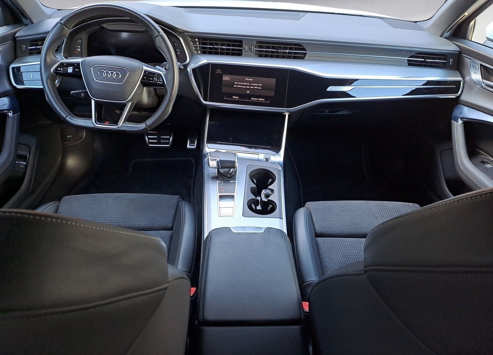 Audi A6 Avant 55 TFSIe quattro sport Pano AreaView foto 11