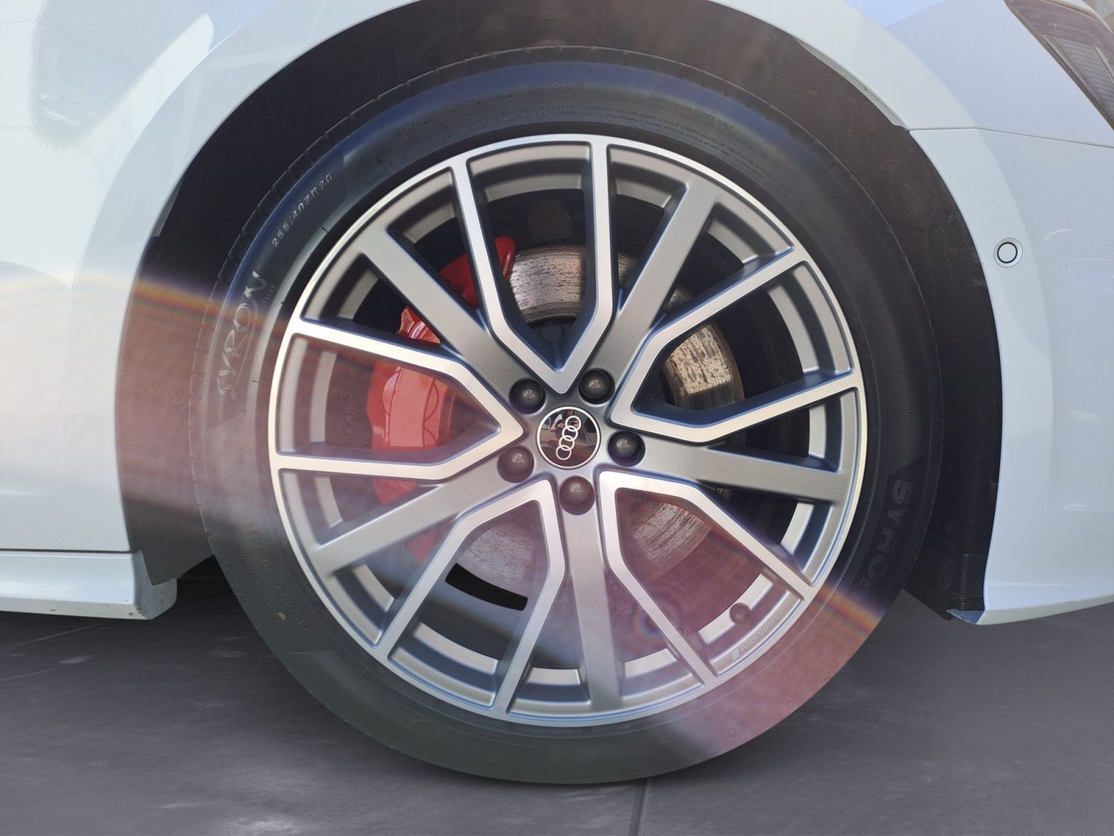 Audi A6 Avant 55 TFSIe quattro sport Pano AreaView foto 12