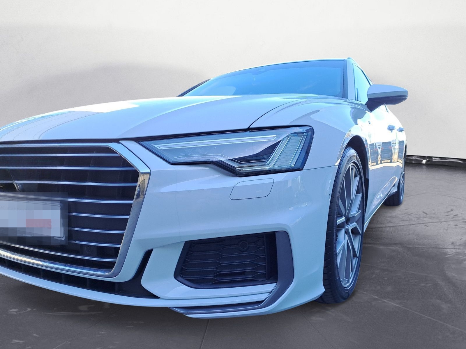 Audi A6 Avant 55 TFSIe quattro sport Pano AreaView foto 13