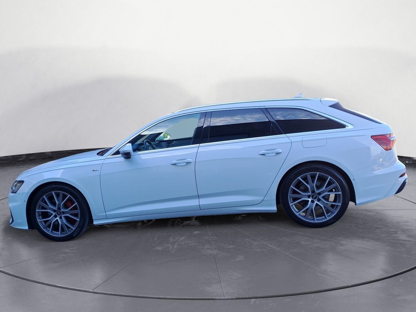 Audi A6 Avant 55 TFSIe quattro sport Pano AreaView foto 3