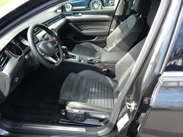 Volkswagen Passat Variant 2.0TDI,LEDER,NAVI,LED,AUT,KAM,ACC foto 18