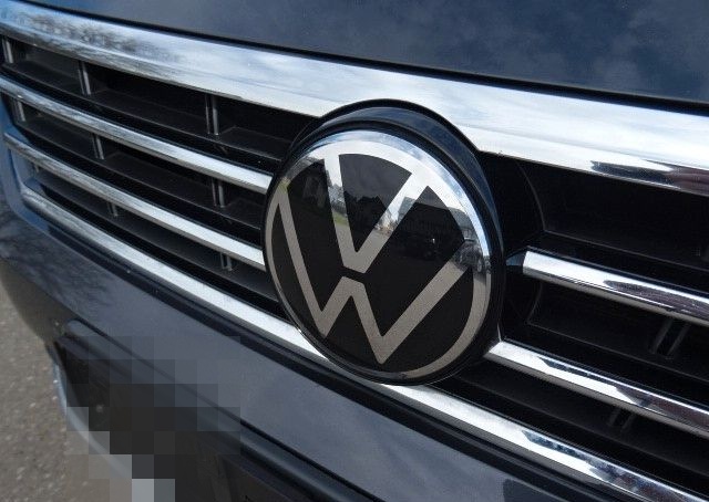 Volkswagen Passat Variant 2.0TDI,LEDER,NAVI,LED,AUT,KAM,ACC foto 19