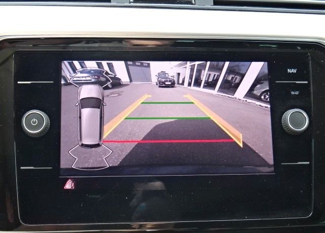 Volkswagen Passat Variant 2.0TDI,LEDER,NAVI,LED,AUT,KAM,ACC foto 21