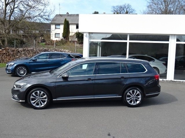 Volkswagen Passat Variant 2.0TDI,LEDER,NAVI,LED,AUT,KAM,ACC foto 4