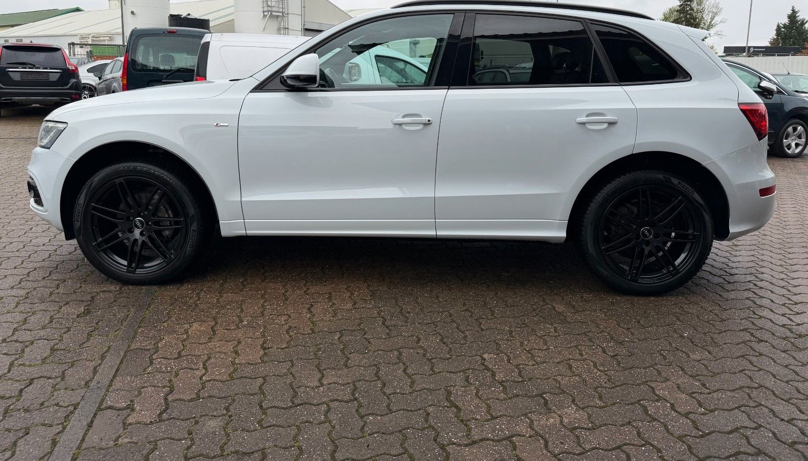 Audi Q5 2.0 TDI quattro S-Line Plus Navi SHZ Tempomat foto 4