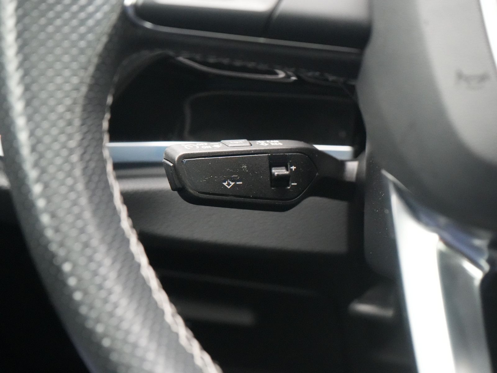 Audi Q3 Sportback 45 e S line S-TRON PANO MATRIX AHK foto 9