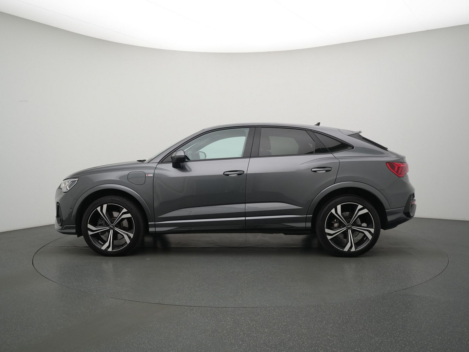 Audi Q3 Sportback 45 S line S-TRON KAM 360° LEDER ACC foto 18