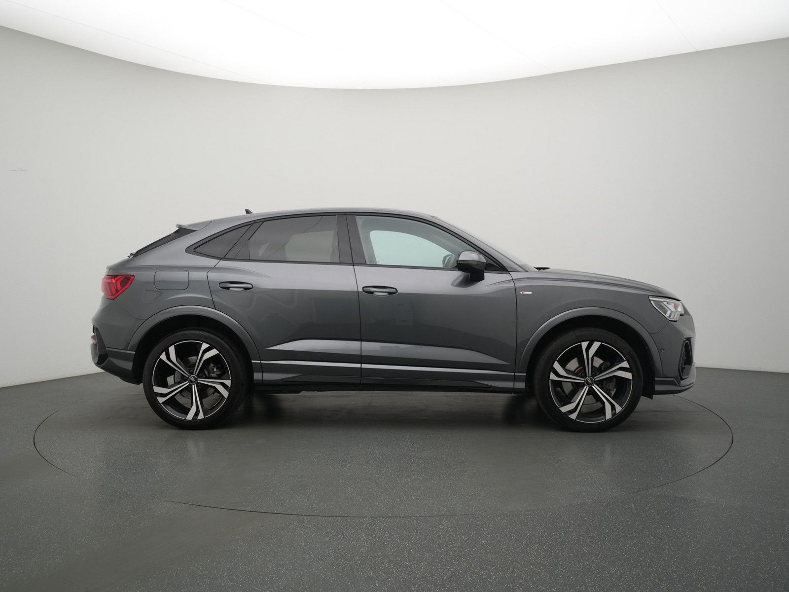 Audi Q3 Sportback 45 S line S-TRON KAM 360° LEDER ACC foto 3