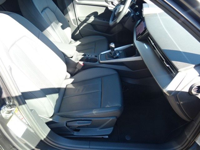 Audi A3 Sportback 2.0TDI LEDER,NAVI,LED,PDC,1HAND foto 10