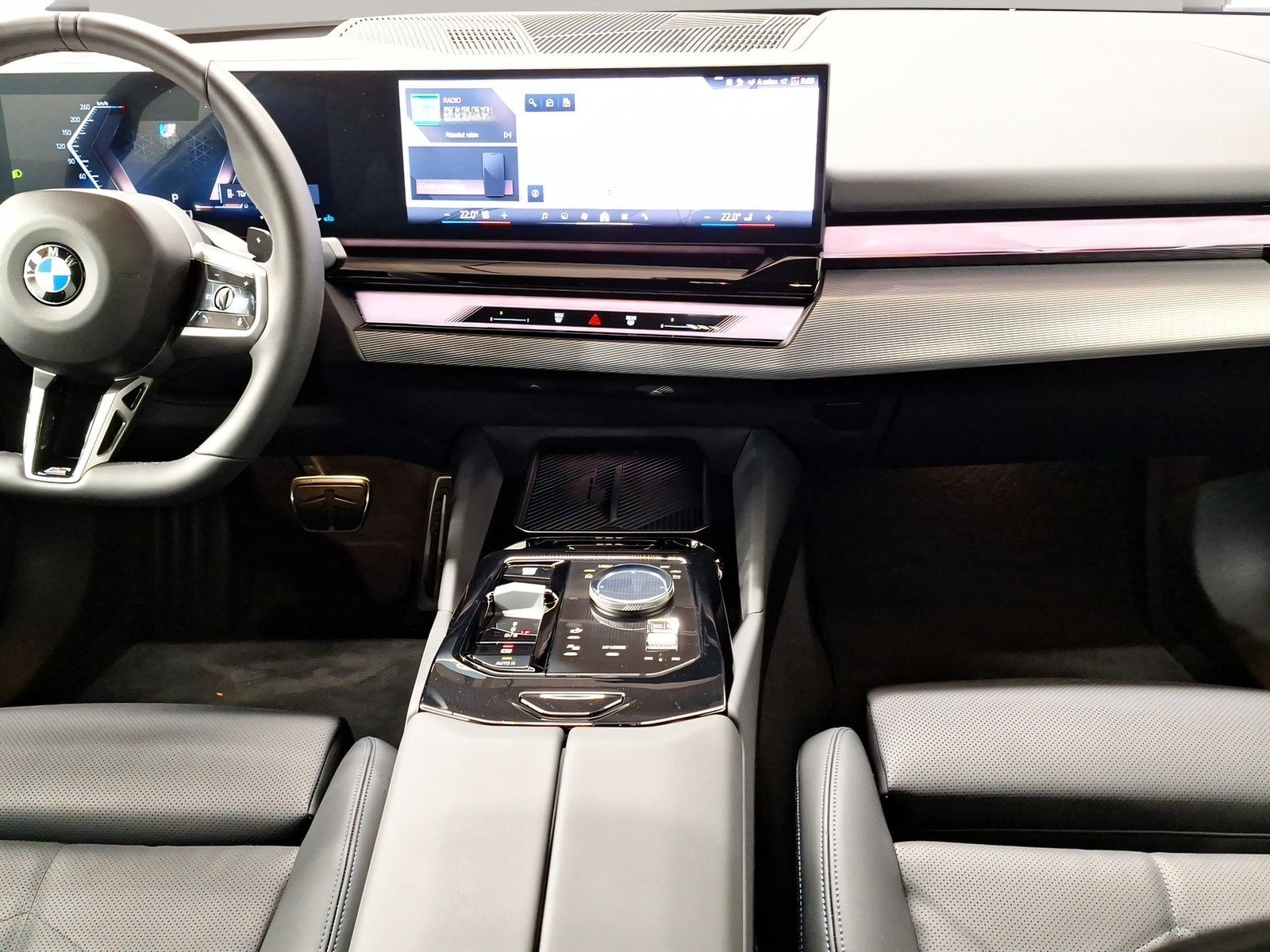 BMW 520d Limousine M Sport AHK Driv.Assist+ Kamera foto 7
