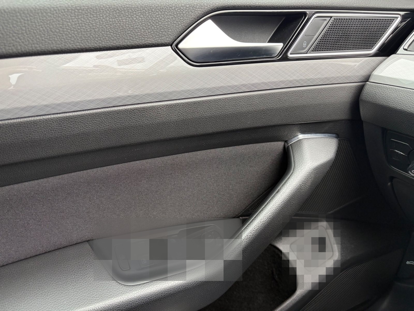 Volkswagen Passat Variant 2.0 TDI Business LED ACC NAVI foto 17