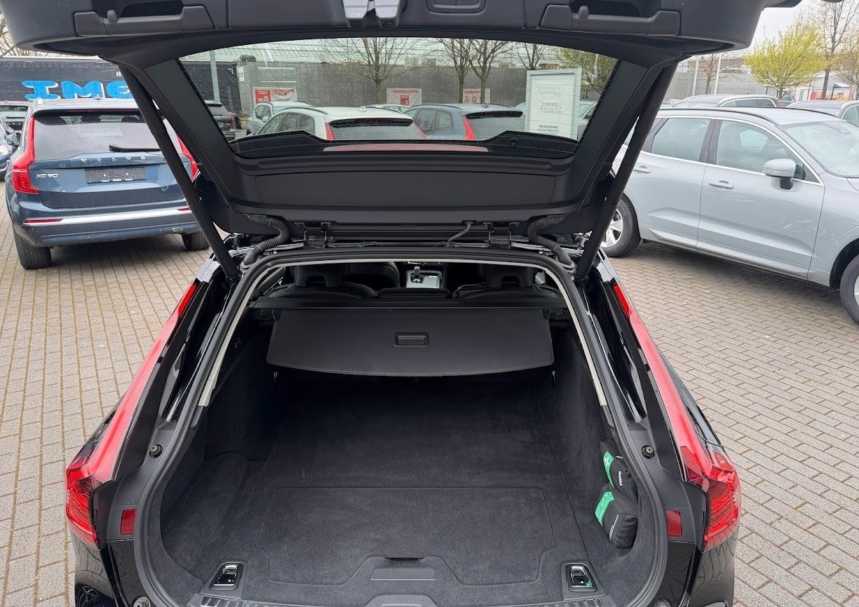 Volvo V90 B4 Kombi Momentum Pro foto 7