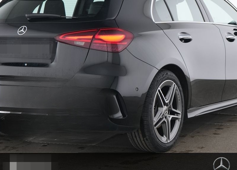 Mercedes-Benz A 200 d AMG ADVANCED+ PANO KEYLESS AMBI RFK CARP foto 5