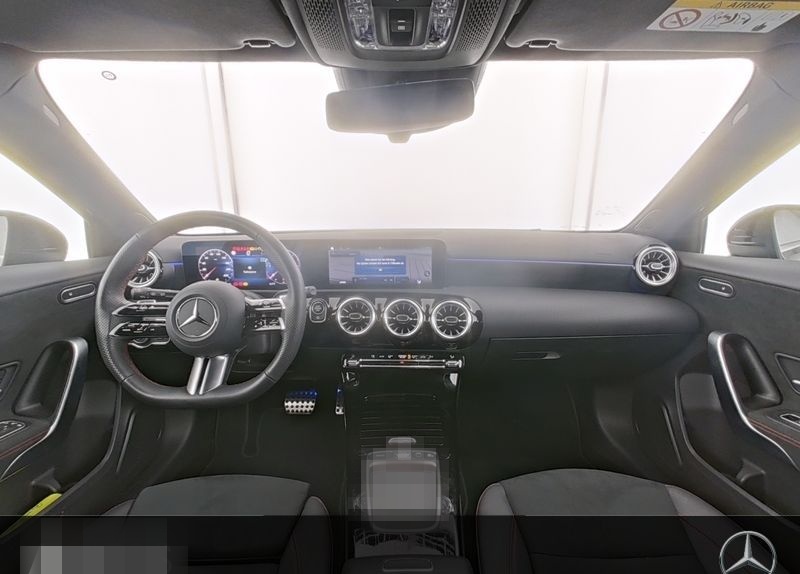 Mercedes-Benz A 200 d AMG ADVANCED+ PANO KEYLESS AMBI RFK CARP foto 7