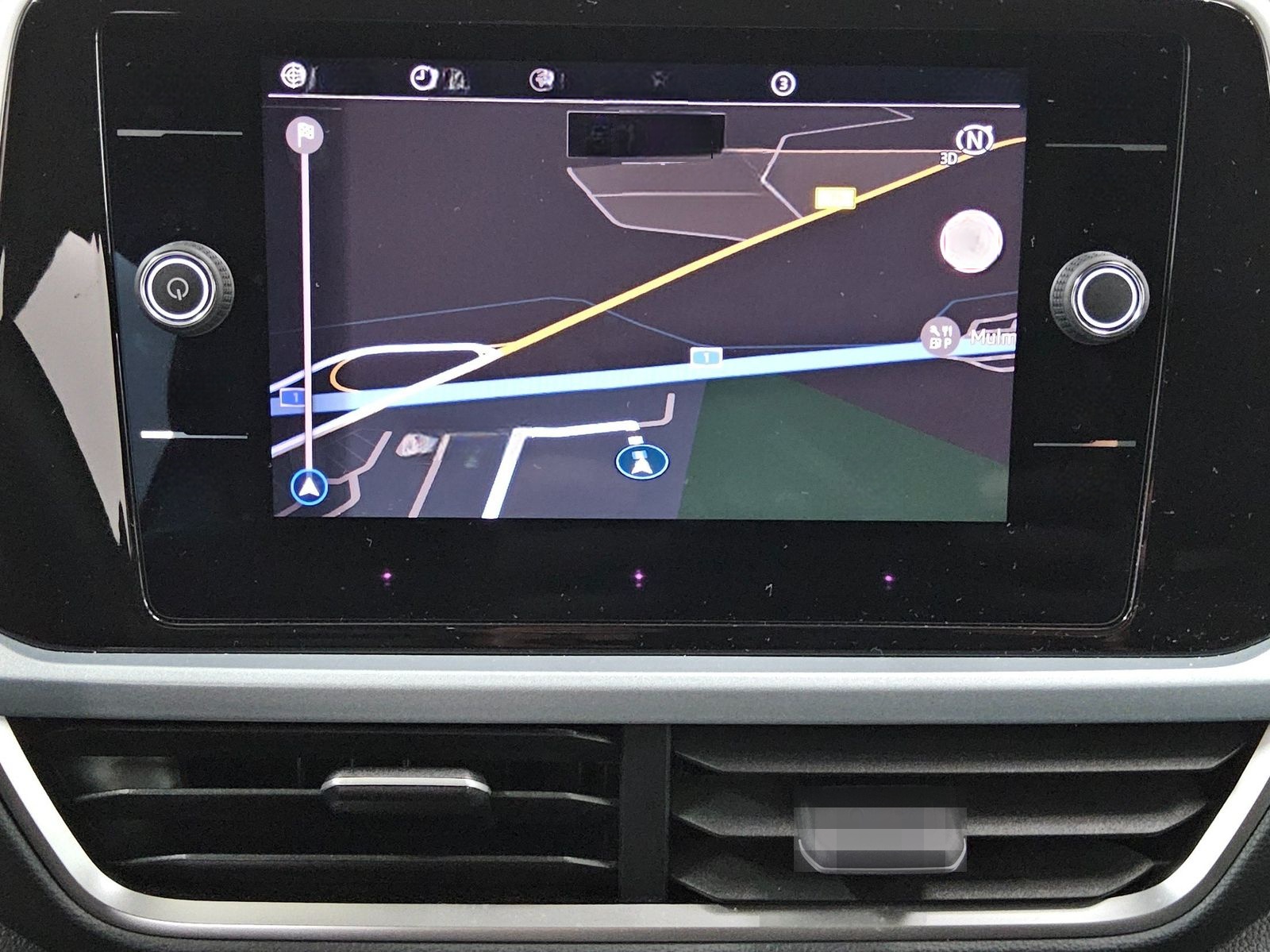 Volkswagen T-Roc 1.0 TSI Navi LED DC ACC PDC Shz foto 7