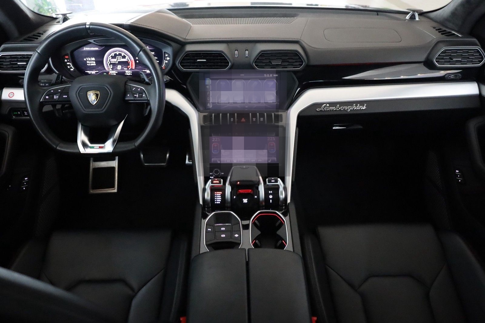 Lamborghini Urus *Panorama*AHK*Bang & Olufsen foto 19