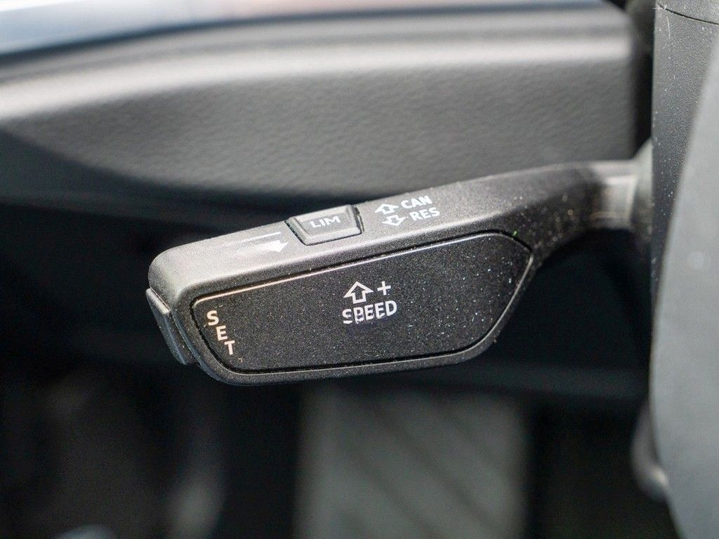 Audi Q3 40 TDI S line Navi LED AHK Leder PDC+ GRA foto 22