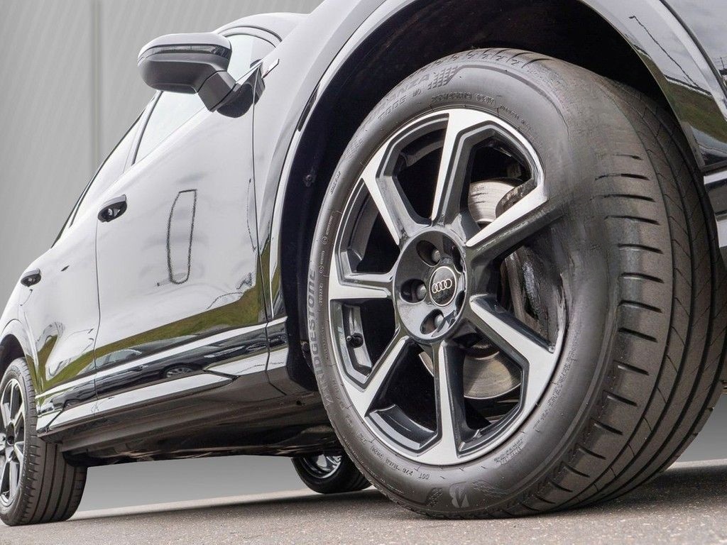 Audi Q3 40 TDI S line Navi LED AHK Leder PDC+ GRA foto 8