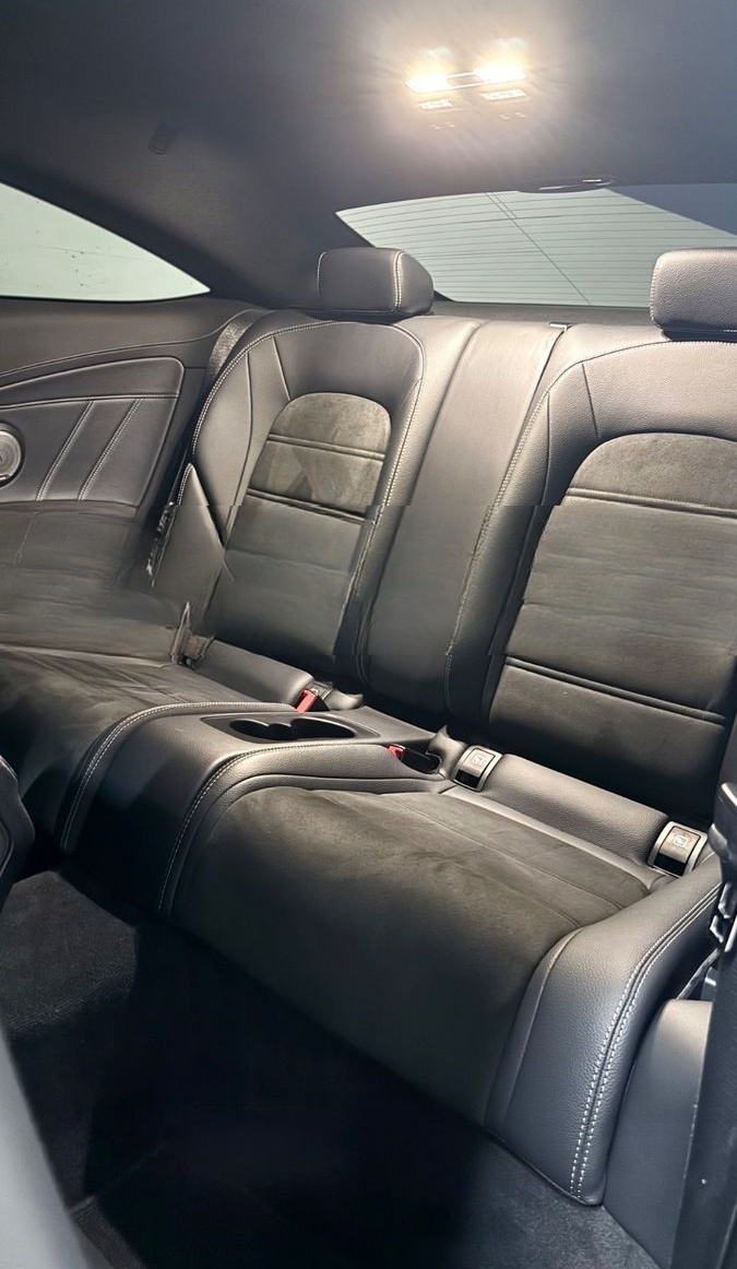 Mercedes-Benz Coupe 63 AMG *LED TOTW DRIVESP PAGA CAM* foto 15