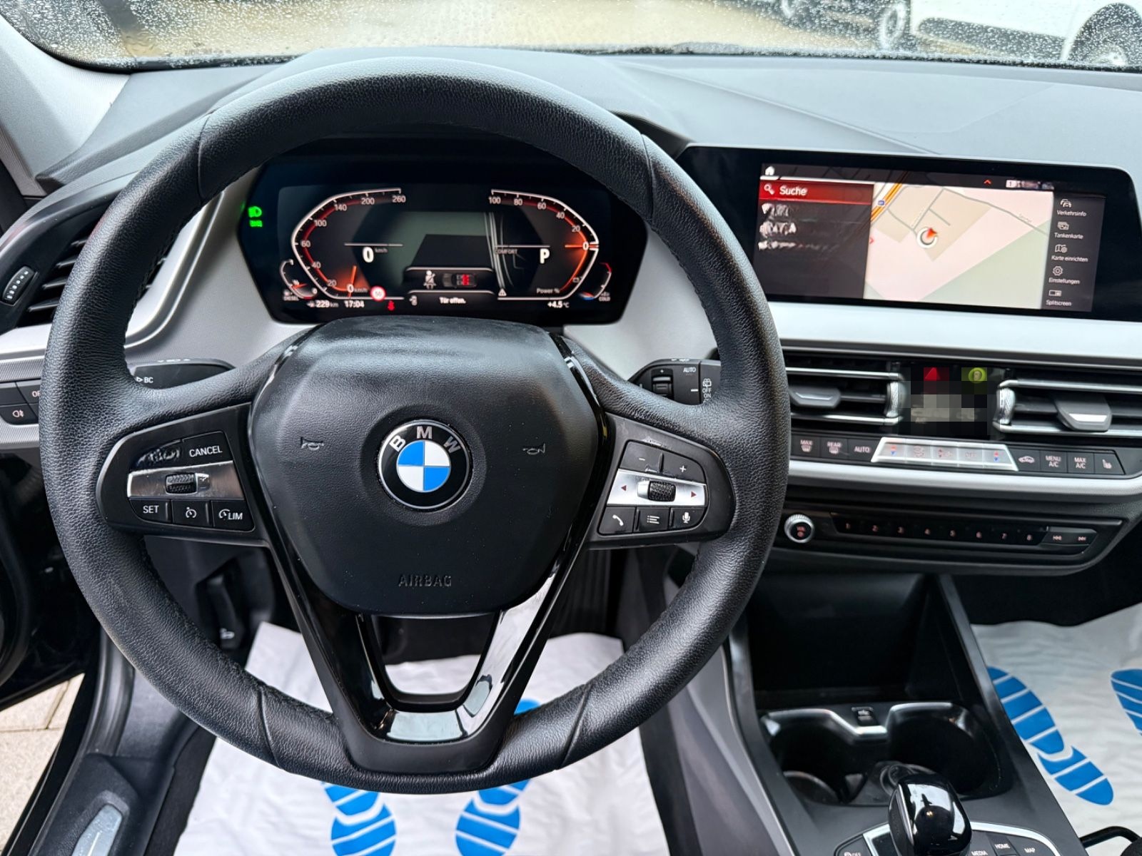 BMW 118d Aut. Advantage NAVI*LED*SHZ*PDC*ALU*KLIMA* foto 7