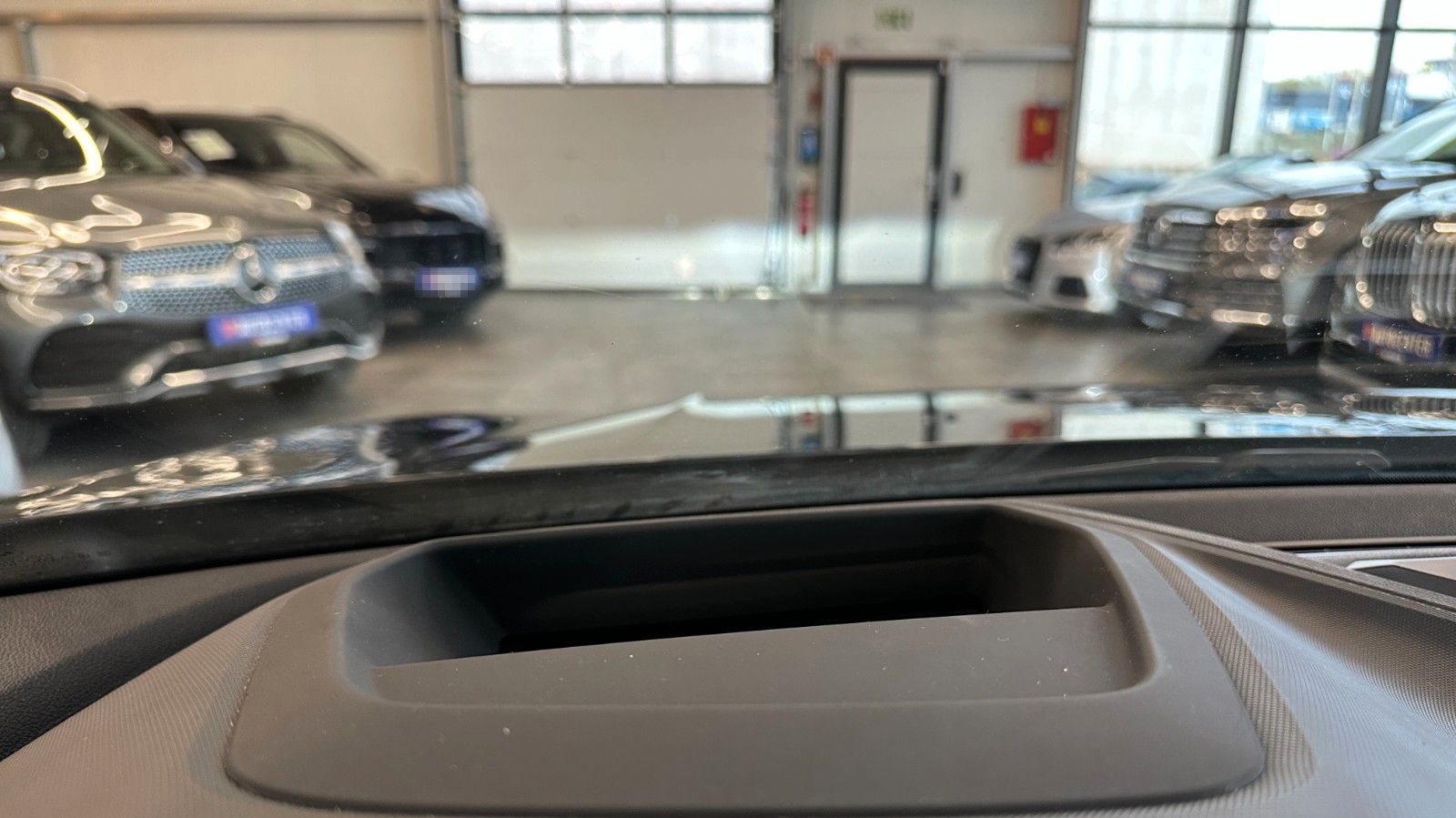 BMW 120 i Advantage *LED*PDC*Sport*HeadUP*AHK* foto 17