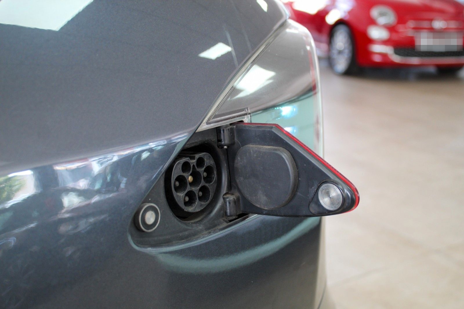 Tesla Model S 70D FREE SUPERCHARGE MCU2 CCS foto 17