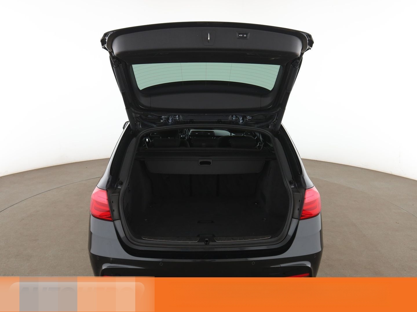 BMW 318d M Sport*NAVI*TEMPO*PDC*SHZ*KLIMA* foto 17