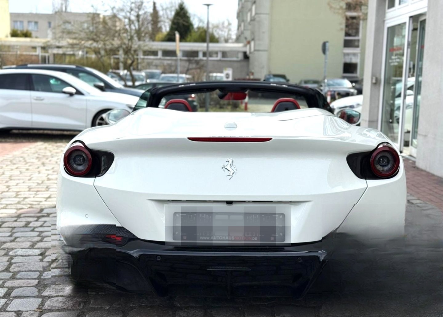 Ferrari Portofino M foto 8