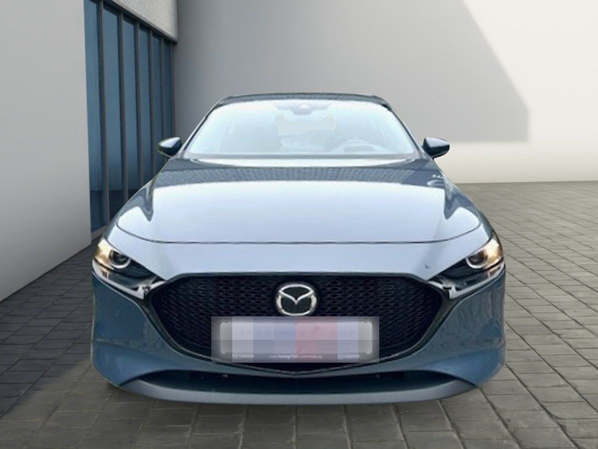 Mazda 3 S SELECTION A18 SKYACTIV-G 2.0 M Hybrid 6GS A1 foto 2