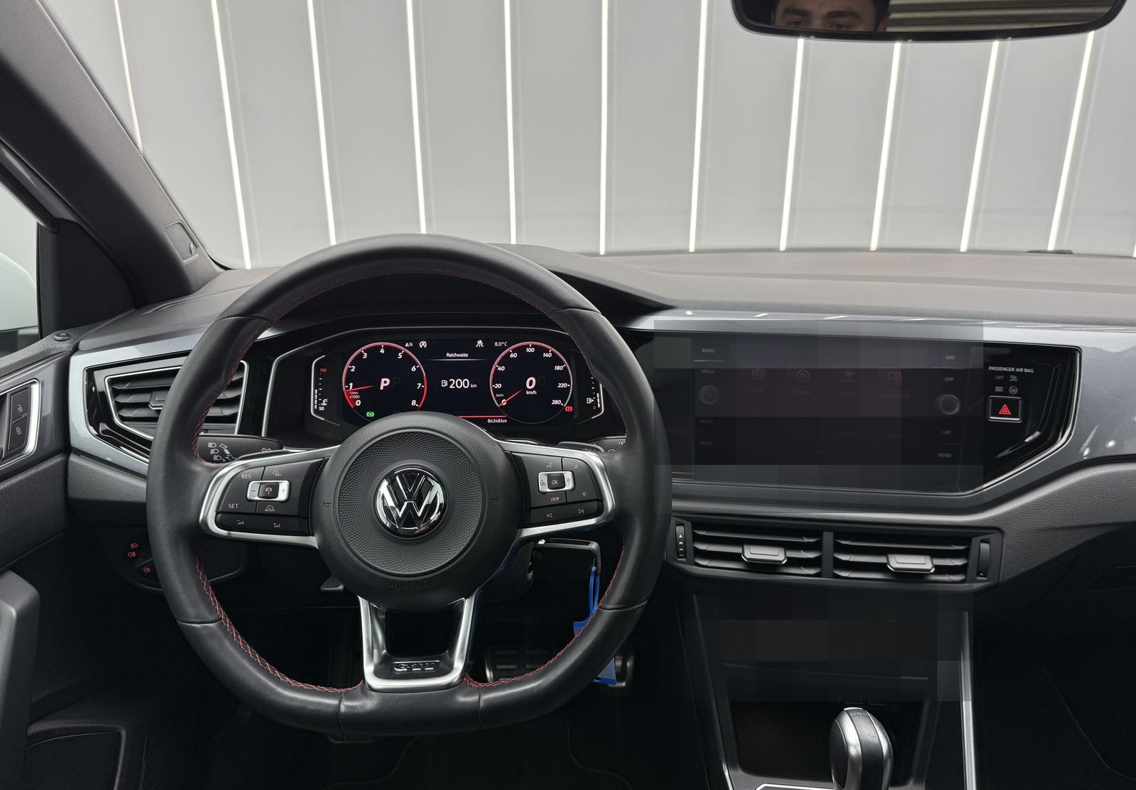 Volkswagen Polo 1.HAND | ALCANTARA | BEATS | PANO | KAMERA foto 19