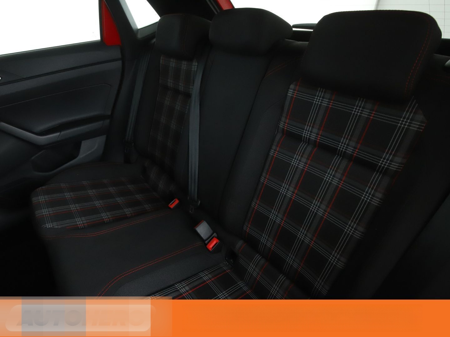 Volkswagen Polo 2.0 TSI GTI Aut.*NAV*ACC*CAM*PDC*SHZ*ALU* foto 14