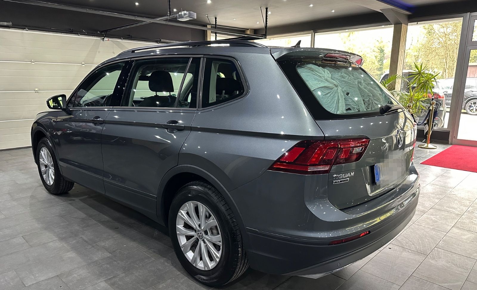 Volkswagen Tiguan Allspace Trendline / 7.Sitzer / NAVI /AHK foto 6