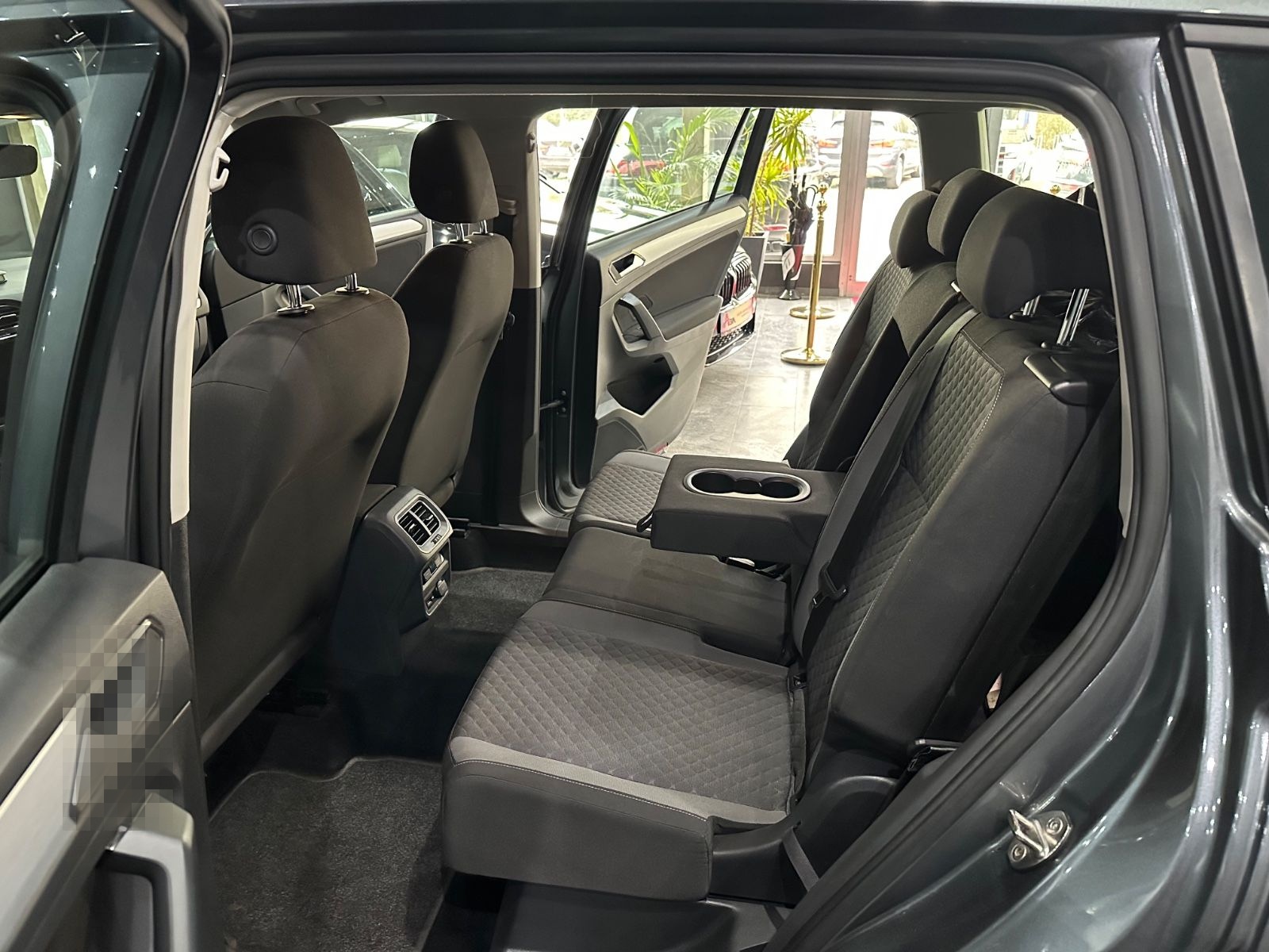 Volkswagen Tiguan Allspace Trendline / 7.Sitzer / NAVI /AHK foto 9