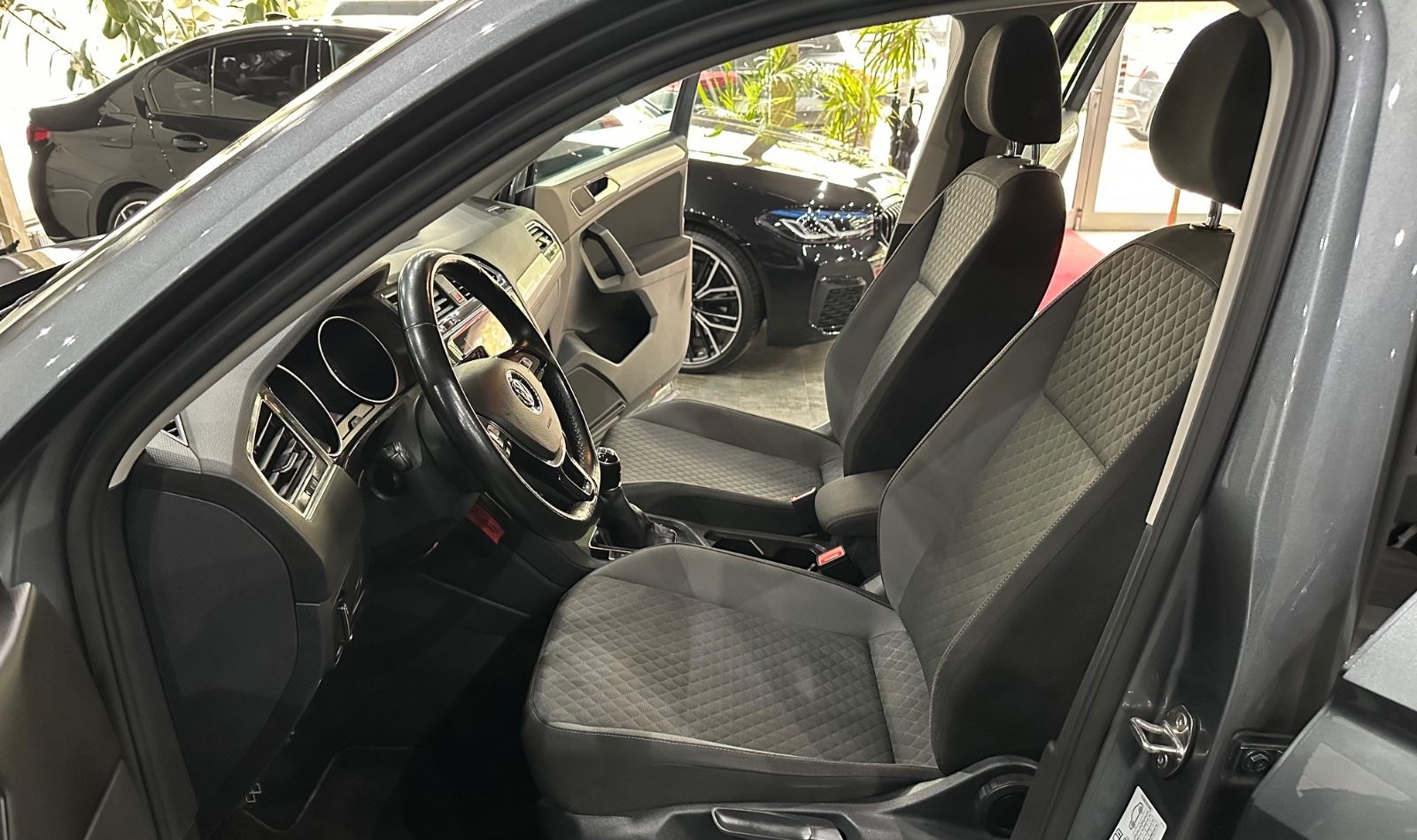 Volkswagen Tiguan Allspace Trendline / 7.Sitzer / NAVI /AHK foto 10