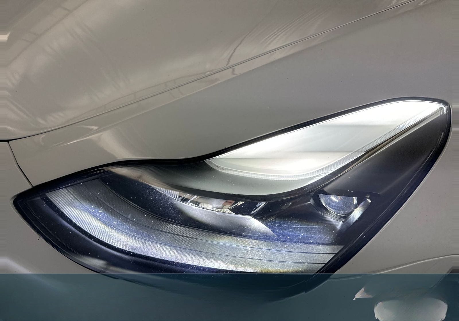Tesla Model Y Long Range Dual Motor AWD foto 9