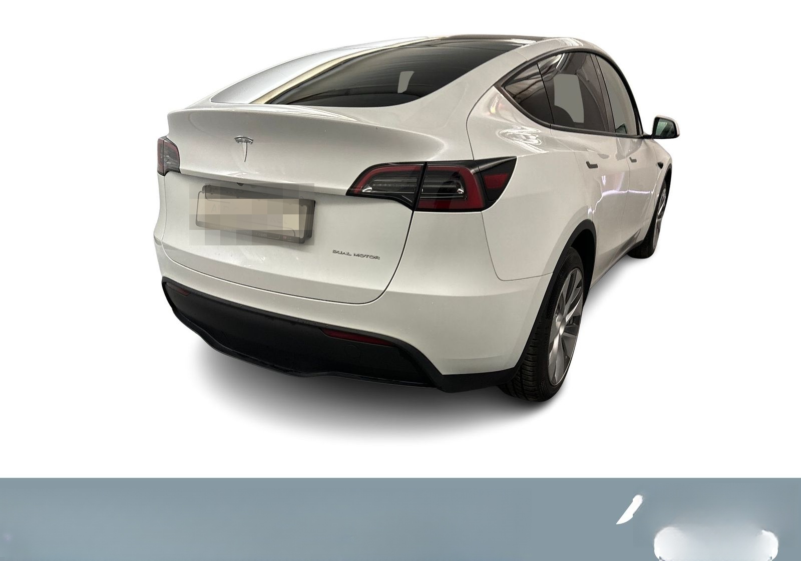 Tesla Model Y Long Range Dual Motor AWD foto 3