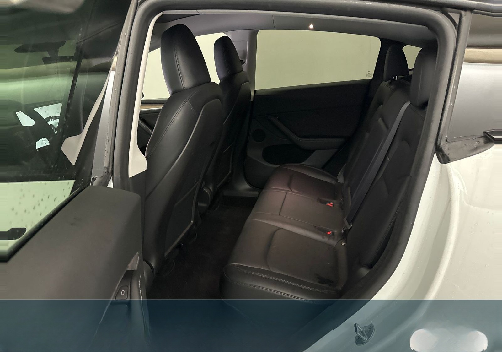 Tesla Model Y Long Range Dual Motor AWD foto 11