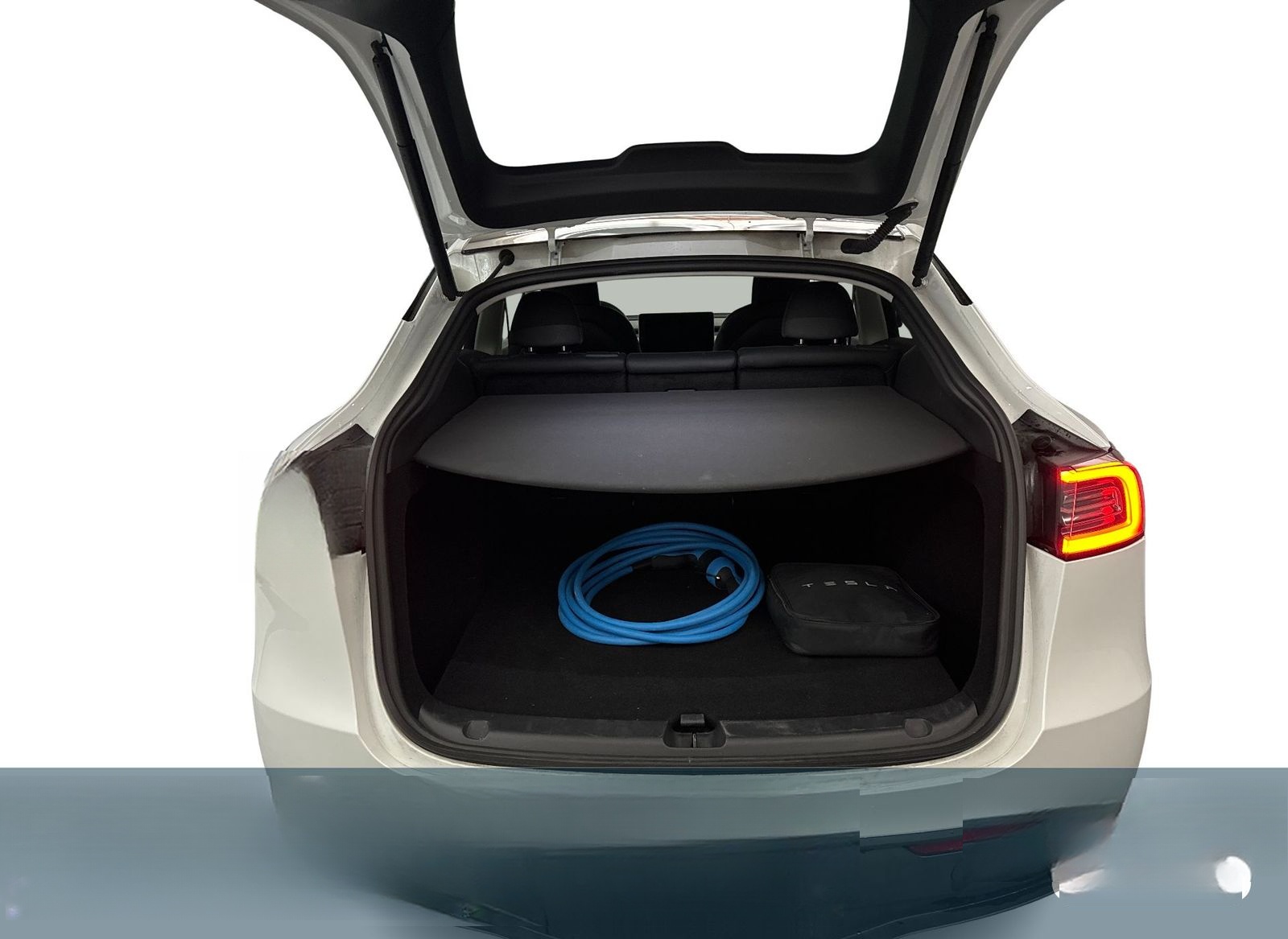 Tesla Model Y Long Range Dual Motor AWD foto 7