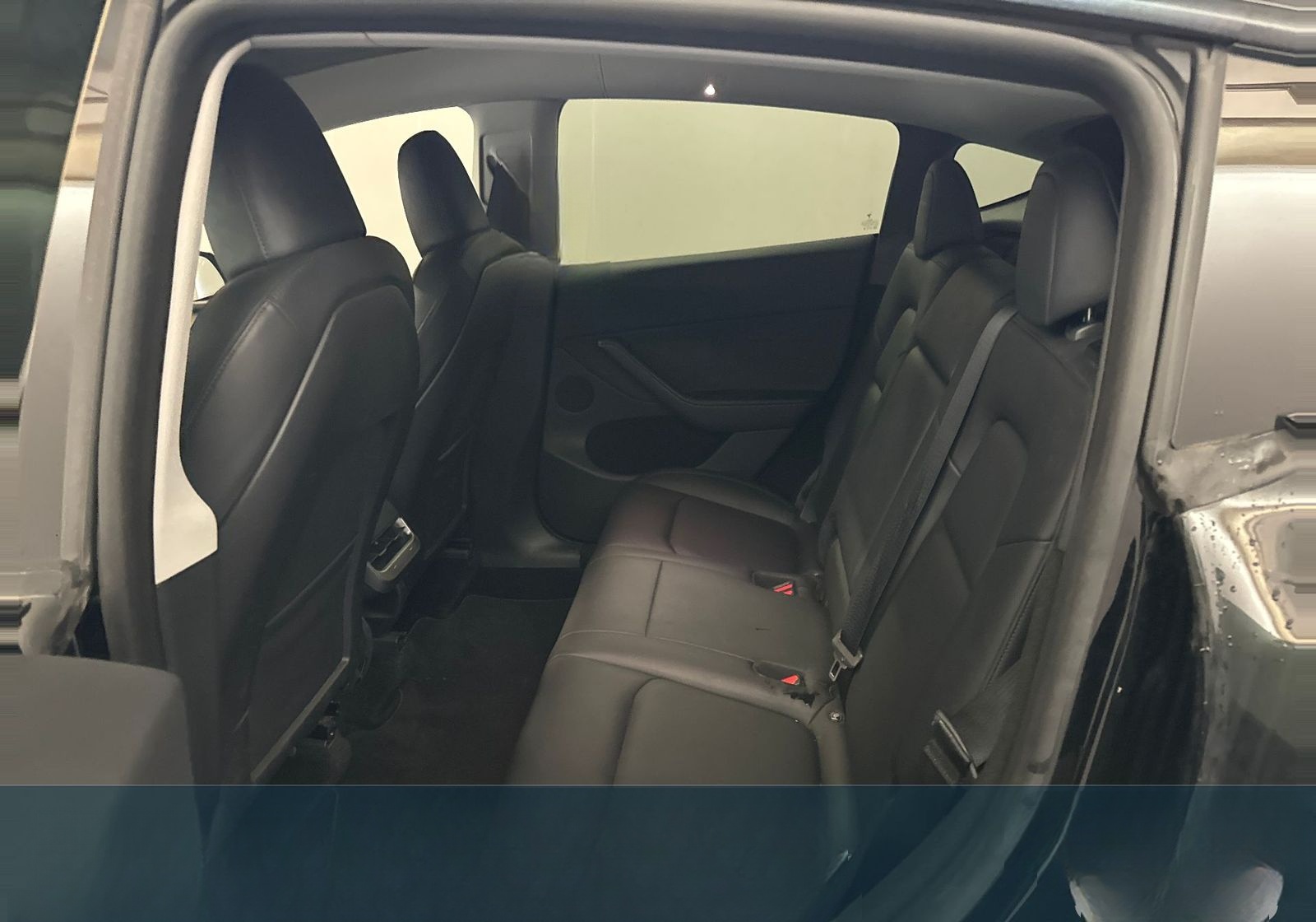 Tesla Model Y Long Range Dual Motor AWD foto 11